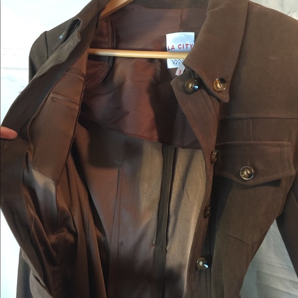 Brown fashion coat - Picture 6 of 7